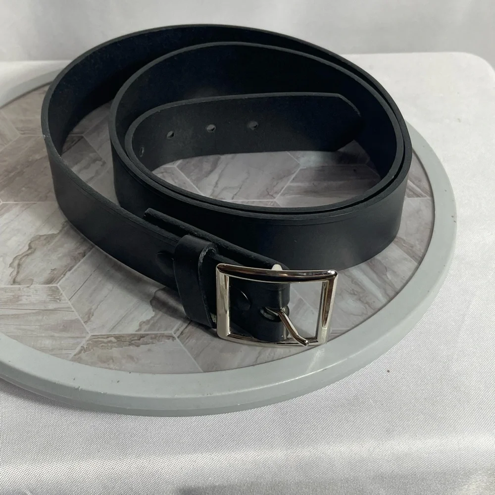 Cintas Black Leather Belt Size 50 Genuine Leather Made in USA Silver Buckle